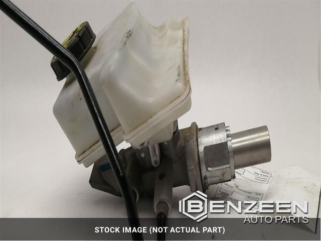 2015 Mercedes-Benz GL450 Brake Master Cylinder