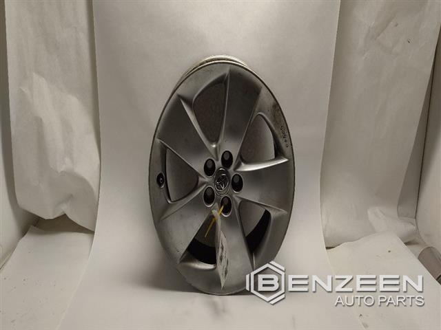 2010 Toyota Prius Wheel / Rim