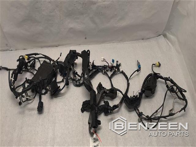 2020 TOYOTA Corolla Engine Wire Harness
