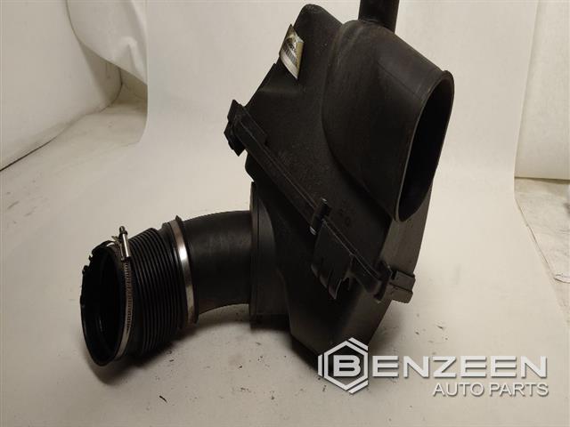 2013 BMW M5 Air Cleaner Box (Right)