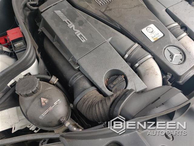 2014 Mercedes-Benz E63 Air Cleaner Box (Right)