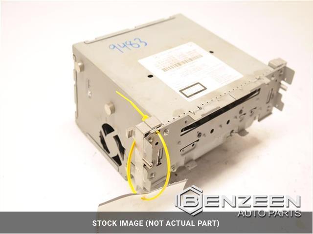 2012 Mercedes-Benz C250 Radio / Amplifier