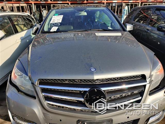 2011 Mercedes-Benz R350 Hood