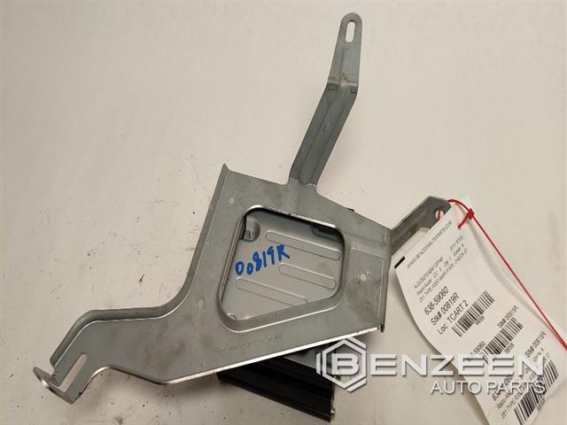 2011 Mercedes-Benz R350 Radio / Amplifier