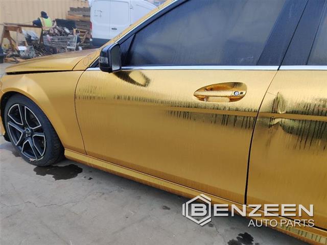 2008 Mercedes-Benz C300 Front Door (Left)