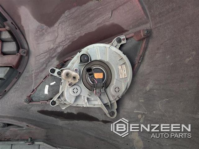 2017 Hyundai Veloster Front Lamp (Right)