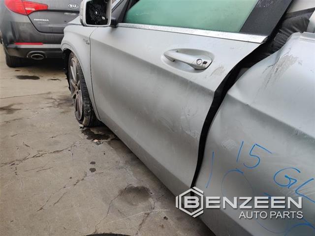 2015 Mercedes-Benz GLA45 Front Door (Left)