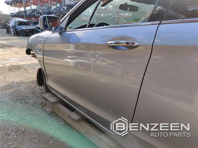 2013 Honda Accord Front Door (Left)