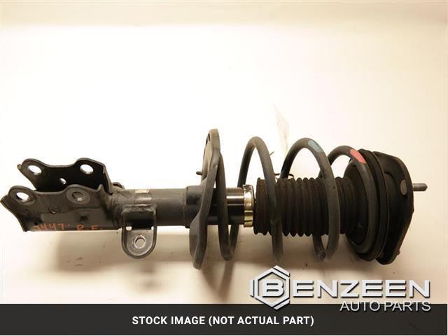 2013 Lexus CT 200H Strut (Right)