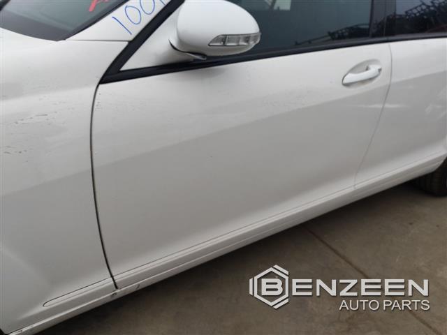 2007 Mercedes-Benz S550 Front Door (Left)