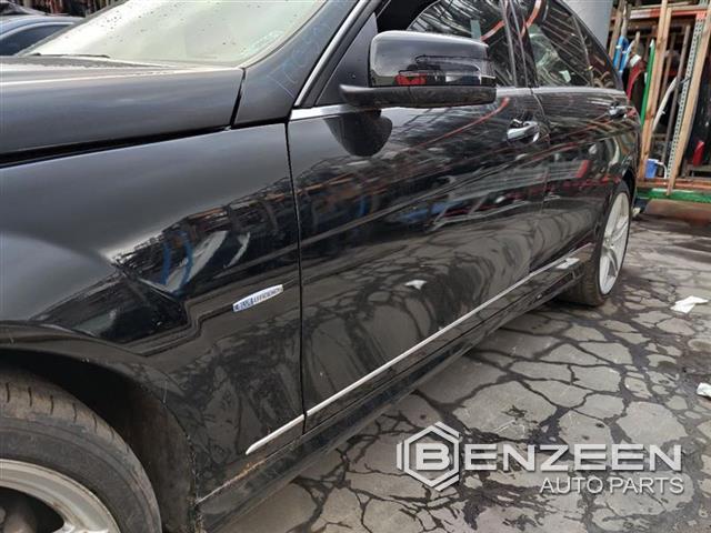 2008 Mercedes-Benz C250 Front Door (Left)