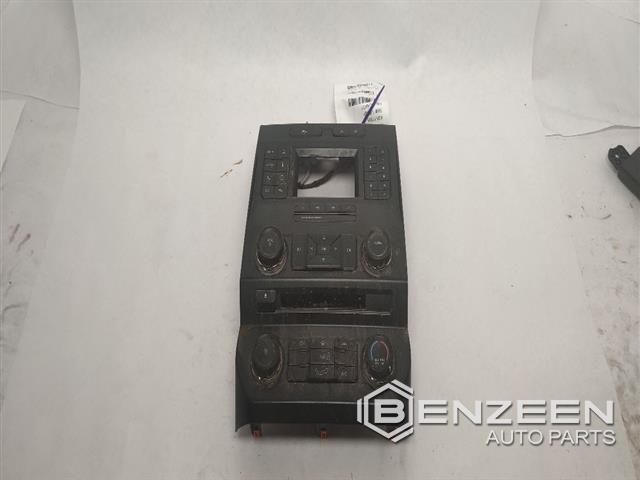 2018 FORD F-150 Radio / Amplifier