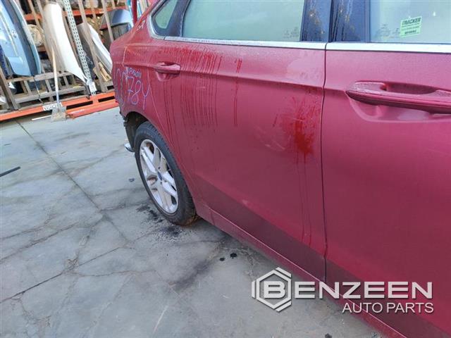 2017 Ford Fusion Rear Door (Right)