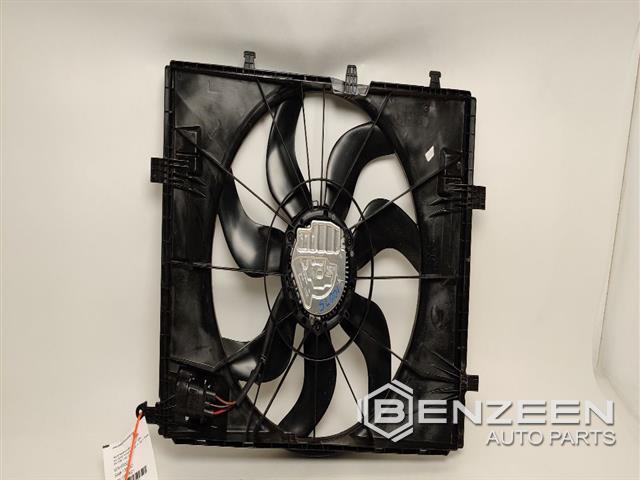 2016 Mercedes-Benz C300 Radiator Conditioner Fan Motor