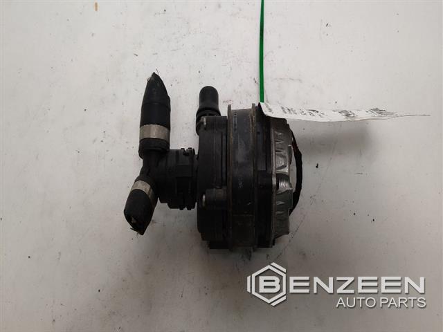 2016 BMW M4 Coolant Pump