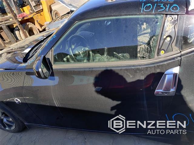 2010 Nissan 370Z Front Door (Left)