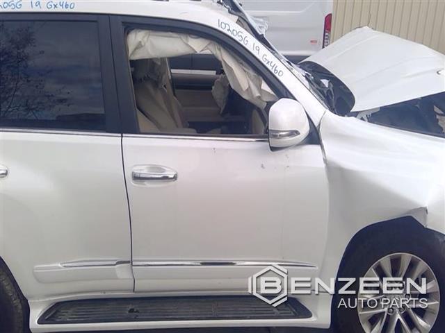 2010 Lexus GX 460 Front Door (Right)