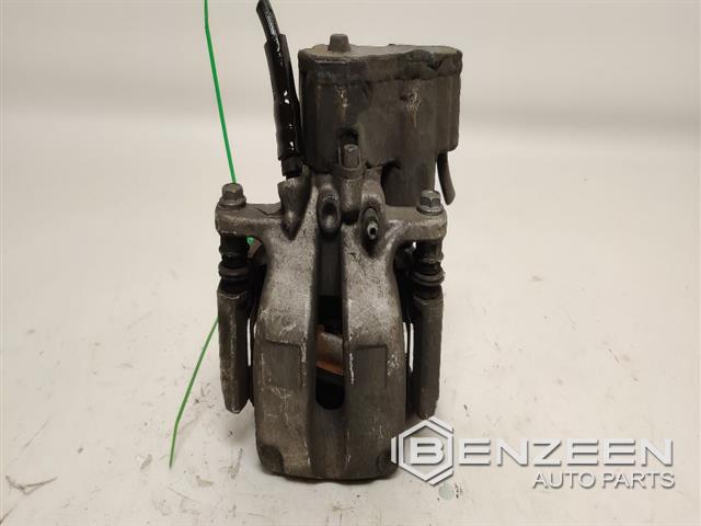 2007 Audi A8 Caliper (Right)