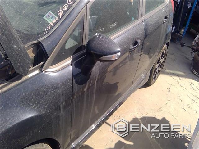 2011 Ford Fiesta Front Door (Left)