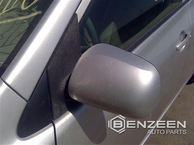 2009 Toyota Corolla Side View Mirror (Left)