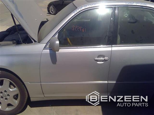 2004 Lexus LS 430 Front Door (Left)