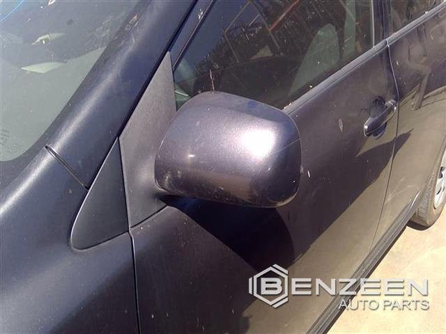2009 Toyota Corolla Side View Mirror (Left)