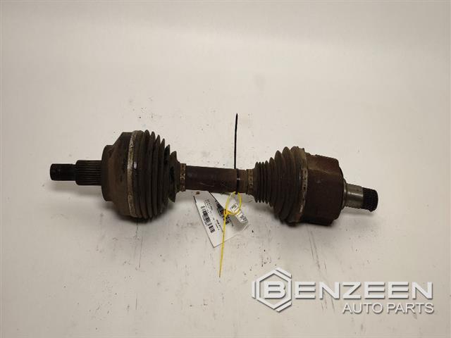 2014 Toyota Sienna Axle Shaft (Left)