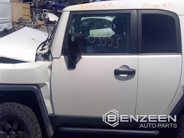 2007 Toyota FJ Cruiser Front Door (Left)