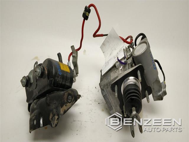 2010 Toyota Prius ABS Pump