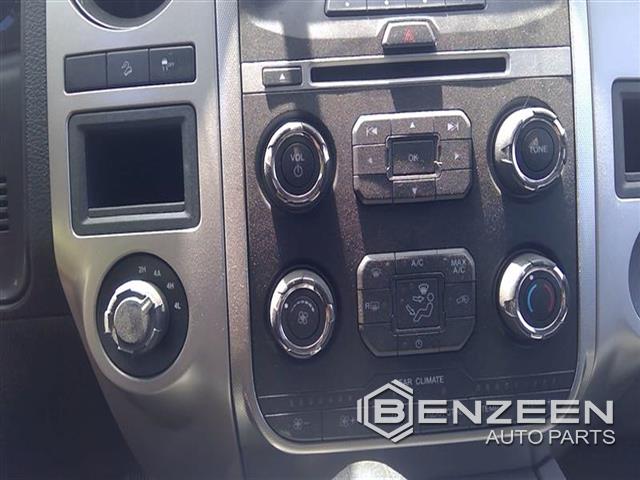 2017 Ford Expedition Temperature Control Unit