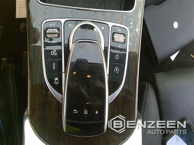 2016 Mercedes-Benz C300 Radio / Amplifier