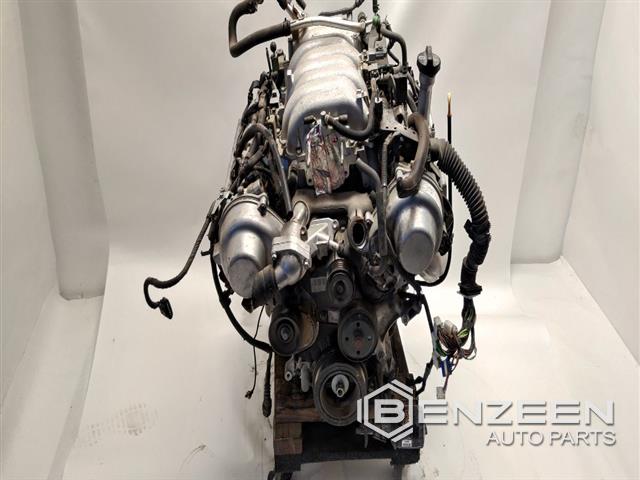 2004 Lexus LS 430 Engine Assembly