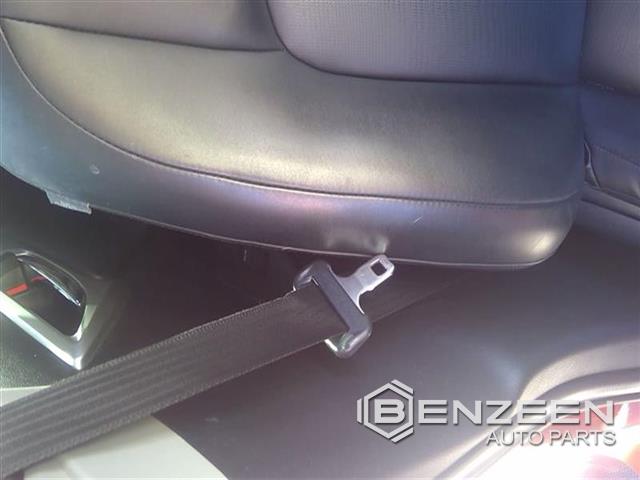 2013 Lexus CT 200H Front Seat Belt
