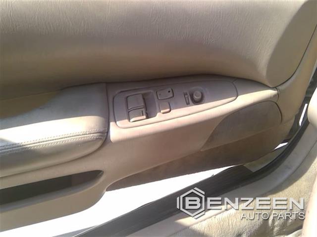 1995 Lexus SC 400 Door Electric Switch (Left)