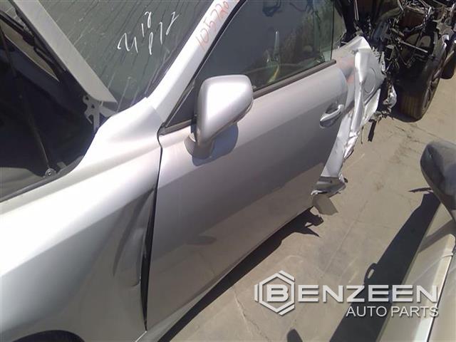 2011 Lexus IS 250 Front Door (Left)