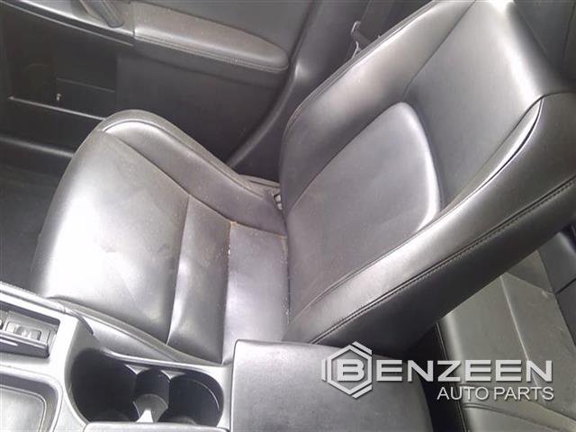 2016 Lexus CT 200H Front Seat (Right)