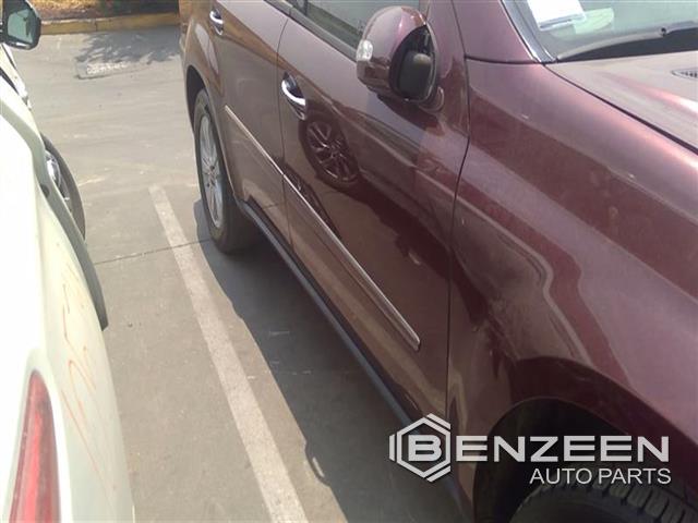 2007 Mercedes-Benz GL450 Front Door (Right)