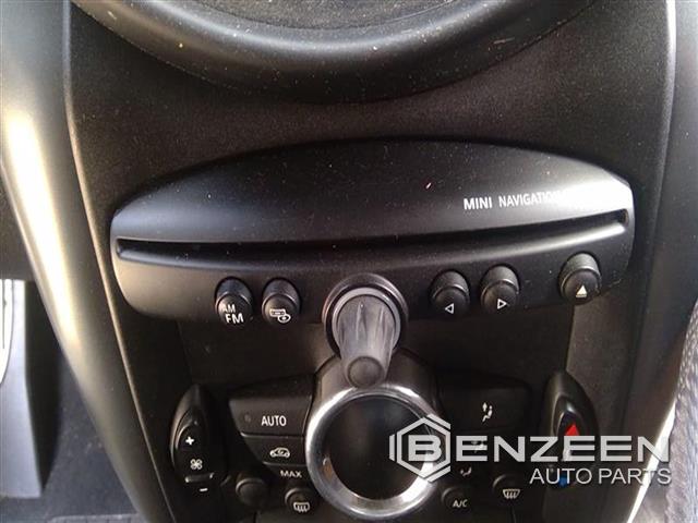 2016 Mini Countryman Radio / Amplifier