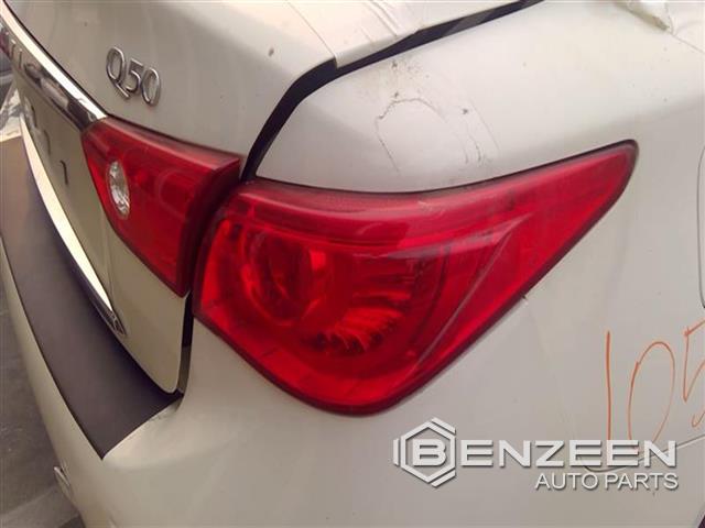 2017 Infiniti Q50 Tail Lamp (Right)