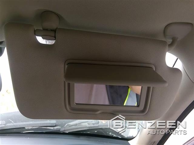 2017 Infiniti Q50 Sun Visor (Right)