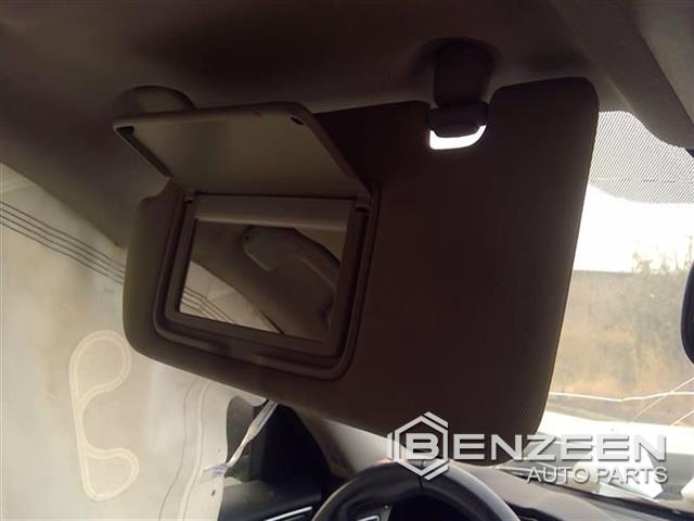2017 Infiniti Q50 Sun Visor (Left)
